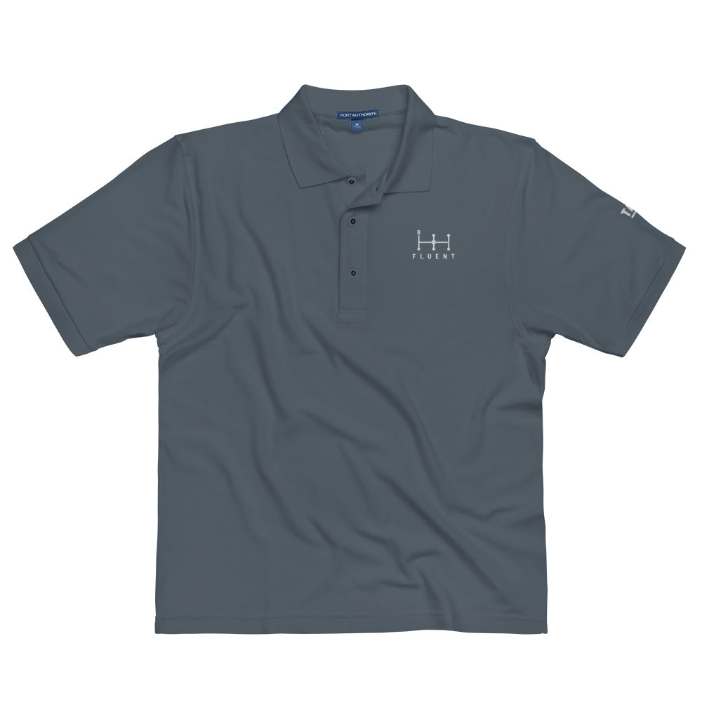 Fluent Polo in steel grey, front view.